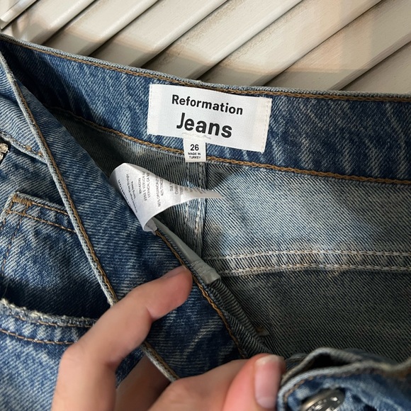 Reformation Diamond Seam Jean - Picture 7 of 10